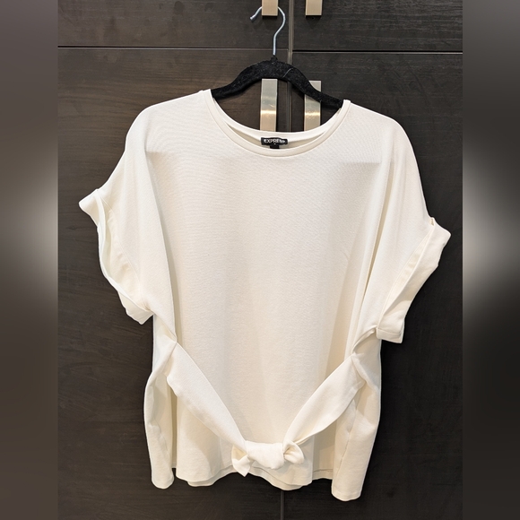Express Cream Tie-Front Short Sleeve Top - Picture 5 of 6